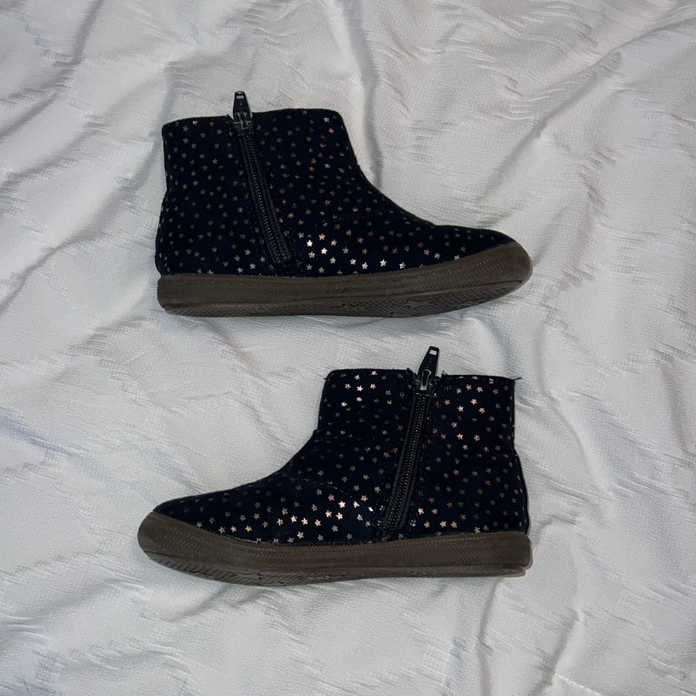 Cat & Jack bunny boots